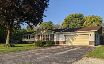 N2695 Curtis Mill Rd, Koshkonong, WI 53538