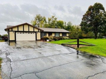 3912 S Nevada Tr, La Prairie, WI 53546