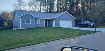 342 Wooded Glen Ct, Wisconsin Dells, WI 53965