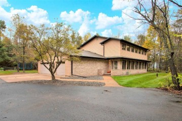 1404 Sunny Crest Drive, Stevens Point, WI 54482