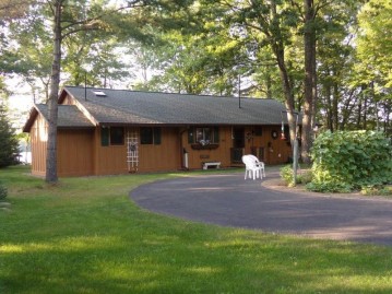 2247 Hogman Ln N, Lac Du Flambeau, WI 54538