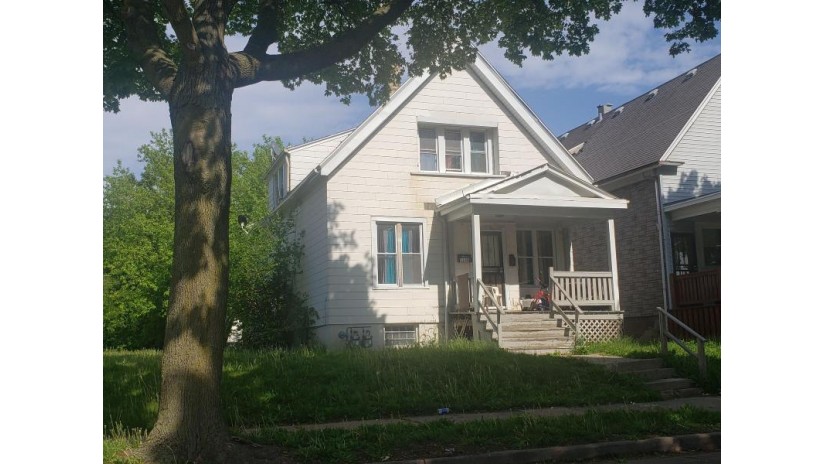 3134 N 9th St 3134A Milwaukee, WI 53206 by Root River Realty $64,900