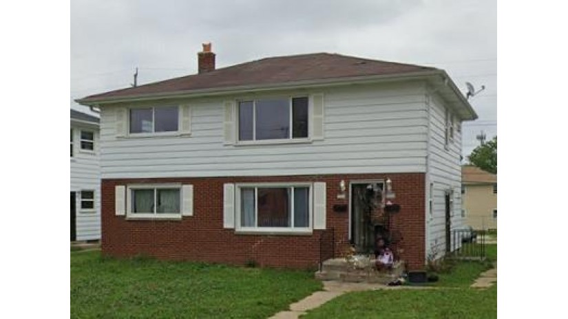 5864 N 61st St 5866 Milwaukee, WI 53218 by Root River Realty $144,900