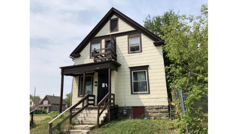 3053 N 19th St Milwaukee, WI 53206 by RE/MAX Lakeside-North $43,900