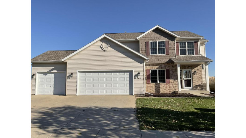 244 Cotton Grass Ln Walworth, WI 53184 by Berkshire Hathaway Starck Real Estate $320,000