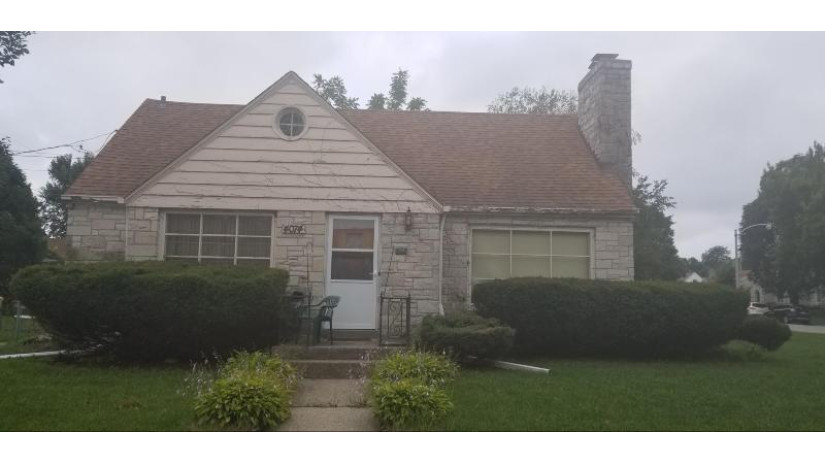 4074 N 44th St Milwaukee, WI 53216 by Infinity Realty $130,000