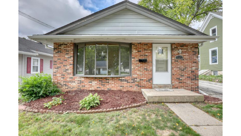 120 Tenny Ave Waukesha, WI 53186 by The Real Estate Company Lake & Country $210,000