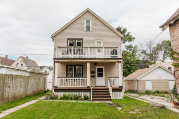 2867 N Fratney St, Milwaukee, WI 53212-2651