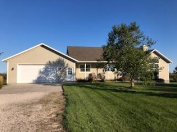 N1515 Sauk Trail Rd, Holland, WI 53070-1720