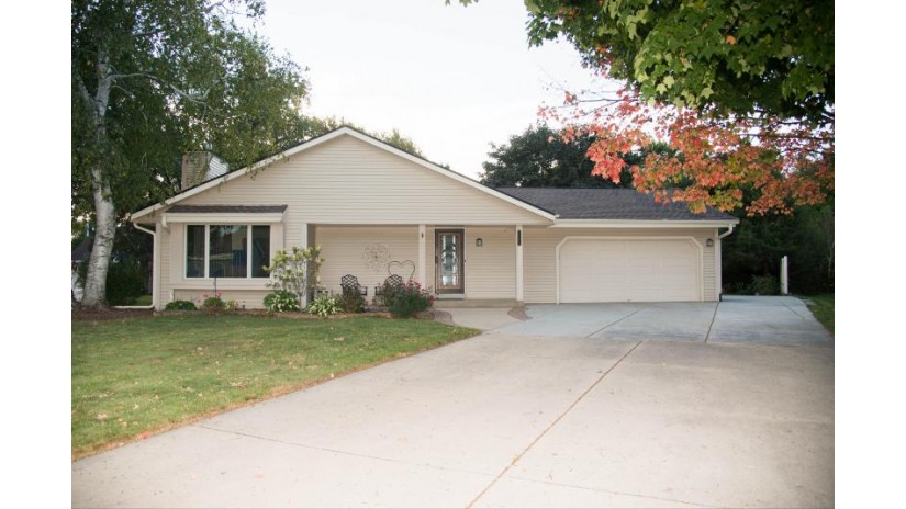 W206S10479 Debra Ct Muskego, WI 53150 by RE/MAX Realty Pros~Milwaukee $374,900
