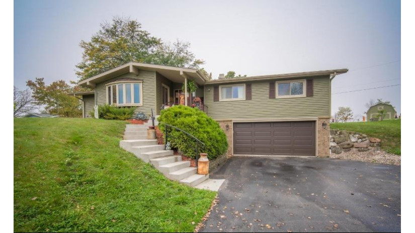 W4240 Tagay Tay Ter Fredonia, WI 53021 by EXP Realty, LLC~MKE $289,900