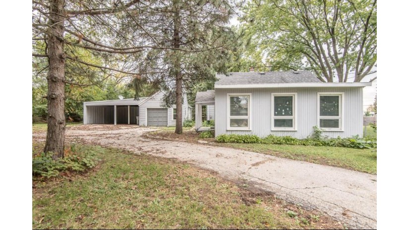 5844 N Lovers Lane Rd Milwaukee, WI 53225 by Premier Point Realty LLC $134,900