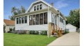 418 E Van Beck Ave Milwaukee, WI 53207 by Lake Country Flat Fee $208,900