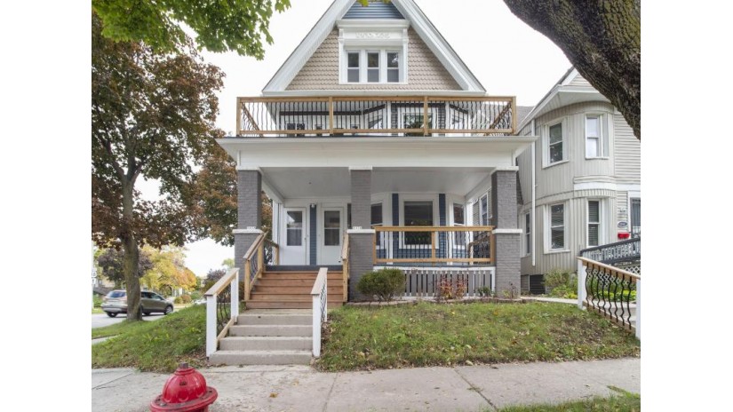 1036 N 21st St 1038 Milwaukee, WI 53233 by Realty Executives Integrity~NorthShore $224,900