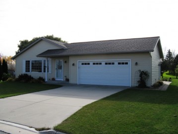 1629 Killdeer Ct, Sheboygan Falls, WI 53085-2578