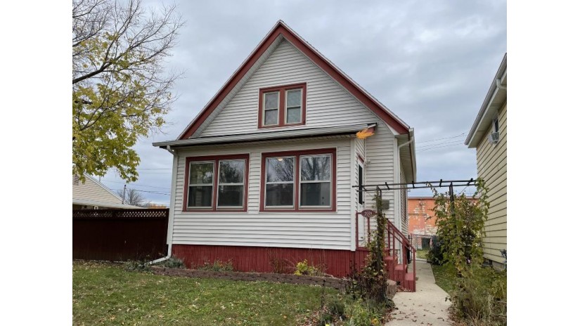 2078 S 57th St West Allis, WI 53219 by Premier Point Realty LLC $149,900