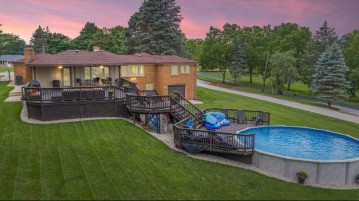 2225 N Newman Rd, Mount Pleasant, WI 53406