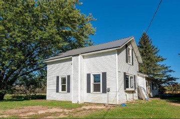 S15460 Townline Road, Fairchild, WI 54741