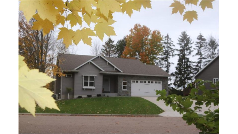 1194 Skyview Drive Altoona, WI 54720 by C21 Affiliated $359,925