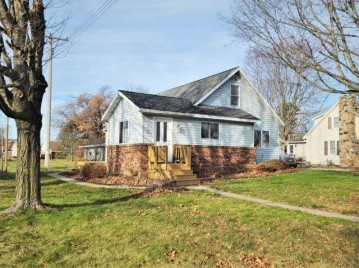 613 South 4th Street, Luck, WI 54853
