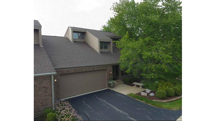 2202 Churchview Dr Unit G Rockford, IL 61107 by Gambino Realtors $215,000