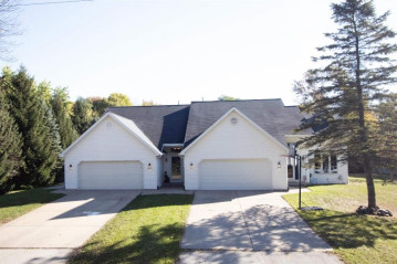 3270 Maple Grove, Suamico, WI 54173