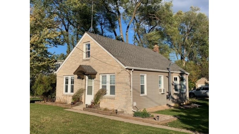 N8115 Lakeshore Drive Friendship, WI 54937 by Solberg Real Estate $149,900