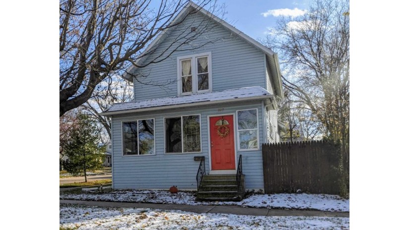 227 E 8th Street Kaukauna, WI 54130-2507 by Coldwell Banker Real Estate Group $169,900