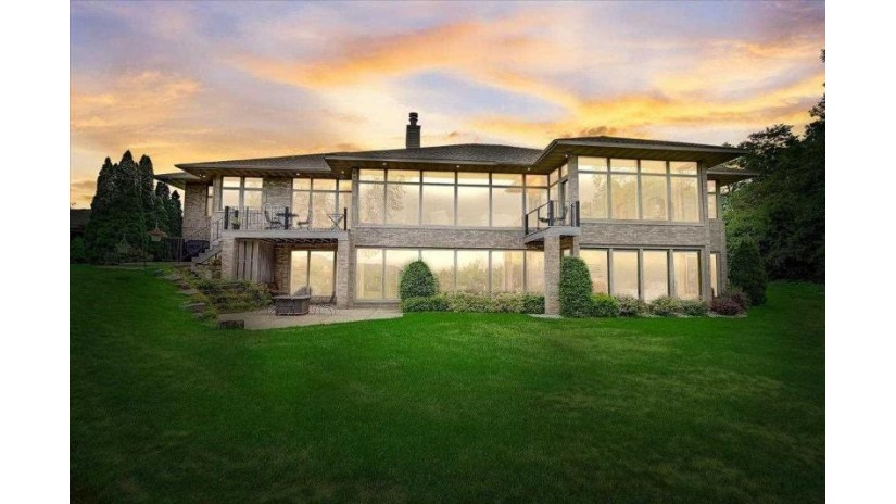 1032 Eagle View Ct Prairie Du Sac, WI 53578 by Exp Realty, Llc $785,000