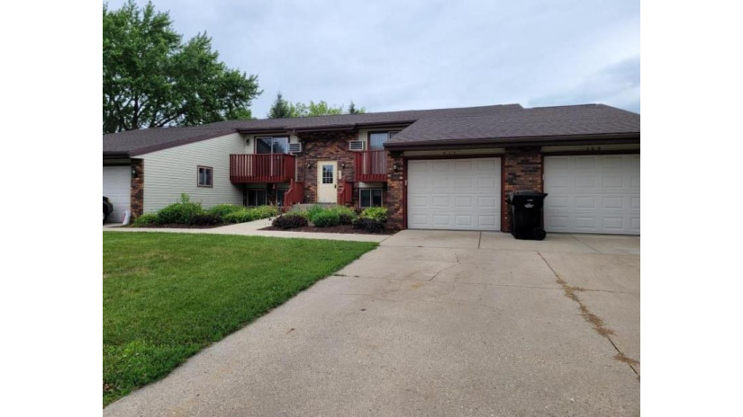 509,511,513,515 Seminole Way DeForest, WI 53532 by Yahara Realty, Llc $530,000