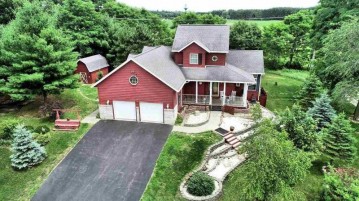 1000 Cynthia Ln, Wisconsin Dells, WI 53965