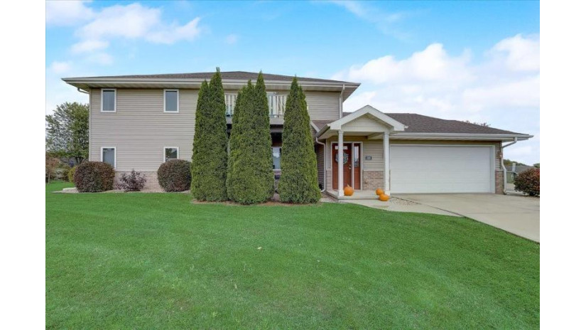 600 Sunset Dr Lodi, WI 53555 by Re/Max Preferred $219,900