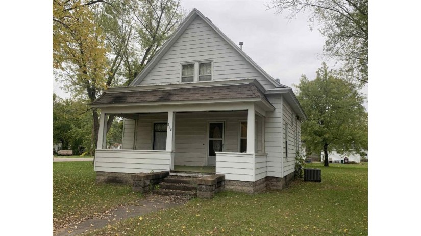 238 E Union St Lone Rock, WI 53556 by Wilkinson Auction & Realty Co. $125,000