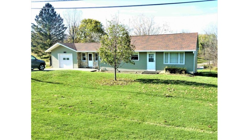 917 Badger Rd Jamestown, WI 53812 by Exit Realty Unlimited $219,000