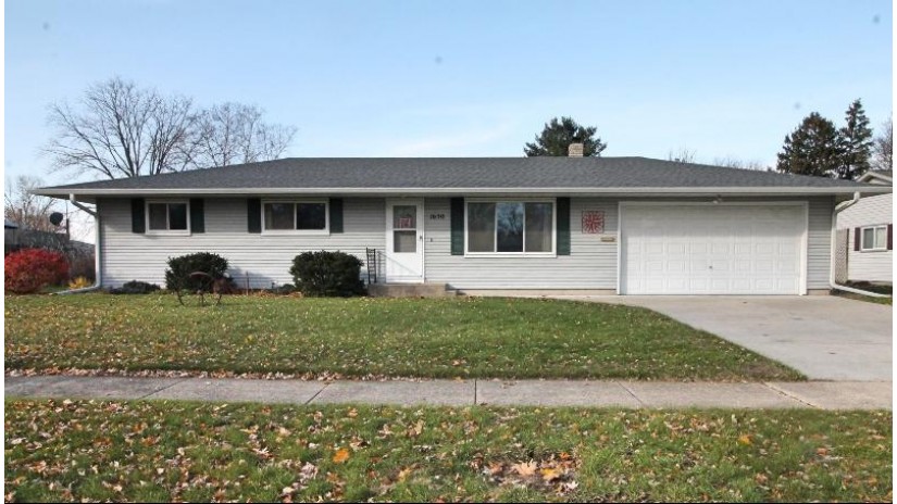 1650 Garden Dr Janesville, WI 53546 by Briggs Realty Group, Inc $194,900