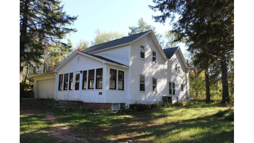 202 South Street Amherst, WI 54406 by First Weber $184,900