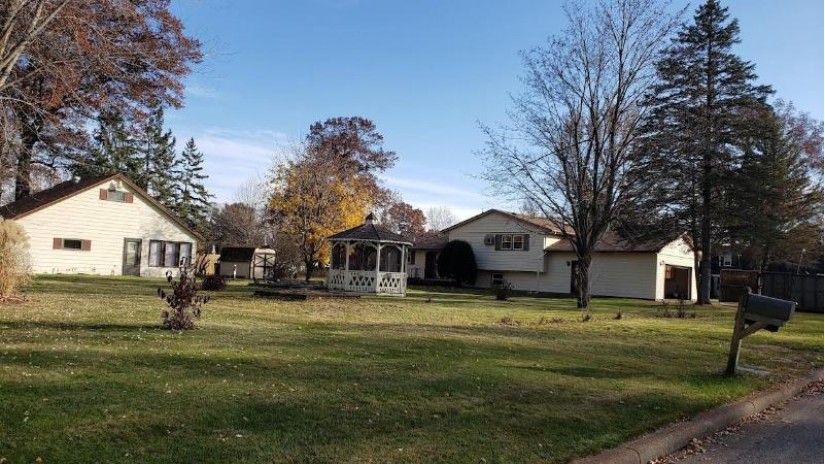1505 Fremont Street Mosinee, WI 54455 by Re/Max Excel $185,900