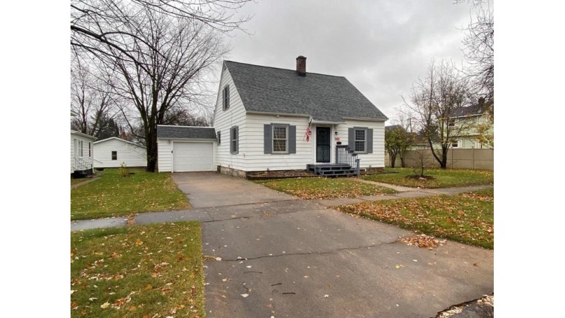 305 North Stuyvesant Street Merrill, WI 54452 by Coldwell Banker Action $119,900
