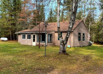 23579 Crystal Lake Rd, Watersmeet, MI 49969