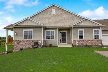 W142N11281 Wrenwood Pass, Germantown, WI 53022