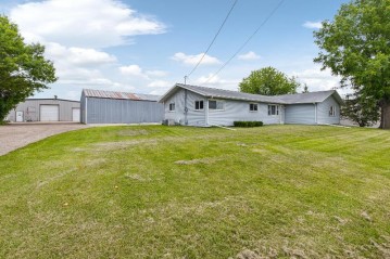 510 E Burnett St, Beaver Dam, WI 53916-1904