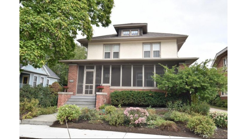 3412 Washington Ave Racine, WI 53405 by Becker Stong Real Estate Group, Inc. $204,900