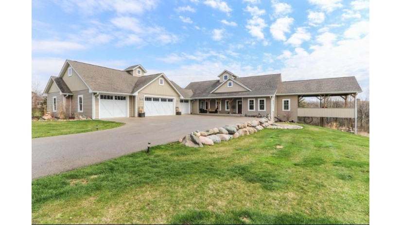 N4462 Lost Creek Dr Geneva, WI 53121 by Design Realty, LLC $849,000