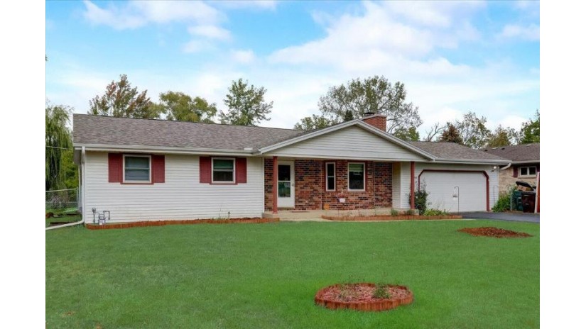 4540 Tabor Rd Caledonia, WI 53402 by Realty Executives Integrity~Brookfield $289,900
