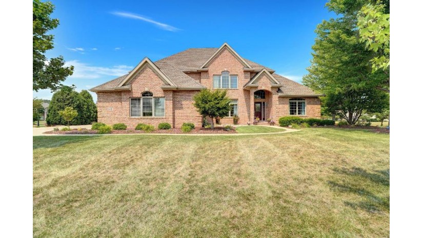 4280 95th St Pleasant Prairie, WI 53158 by Cove Realty, LLC $835,000