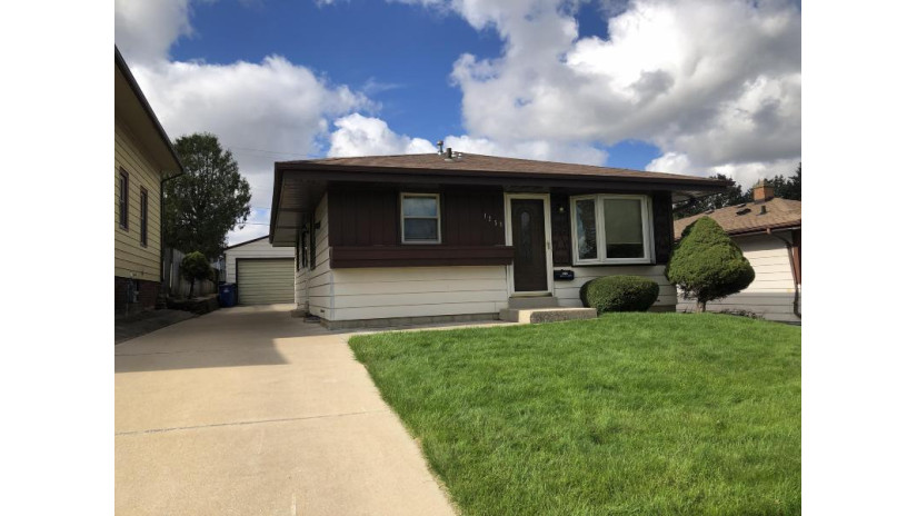 1250 Oregon St Racine, WI 53405 by Doperalski Realty & Associates, LLC $149,900