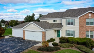 513 Torch Pine Ct, Waterford, WI 53185-2887