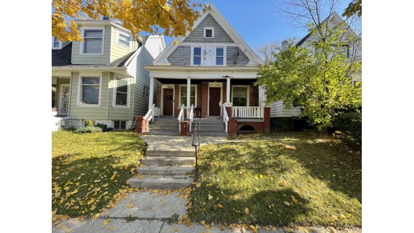 3454 N 9th St Milwaukee, WI 53206 by Venture Real Estate Group LLC $29,900