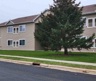 615 Reena Ave 4, Fort Atkinson, WI 53538-3141