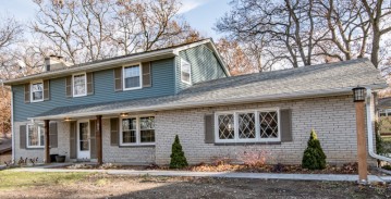 817 Tenny Ave, Waukesha, WI 53186-6640